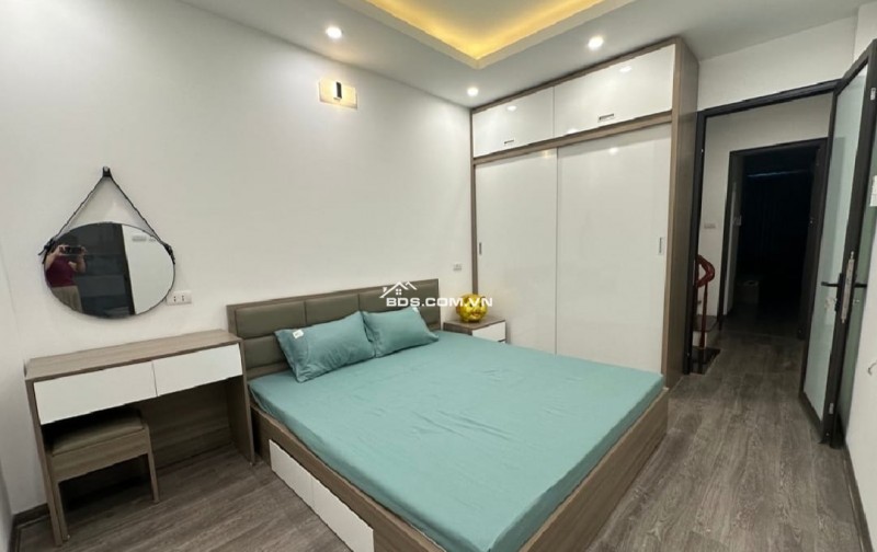 Nhà đẹp phố Vĩnh Hưng,pháp lý chuẩn, ô tô đỗ cửa, 44m2, 4 tỷ